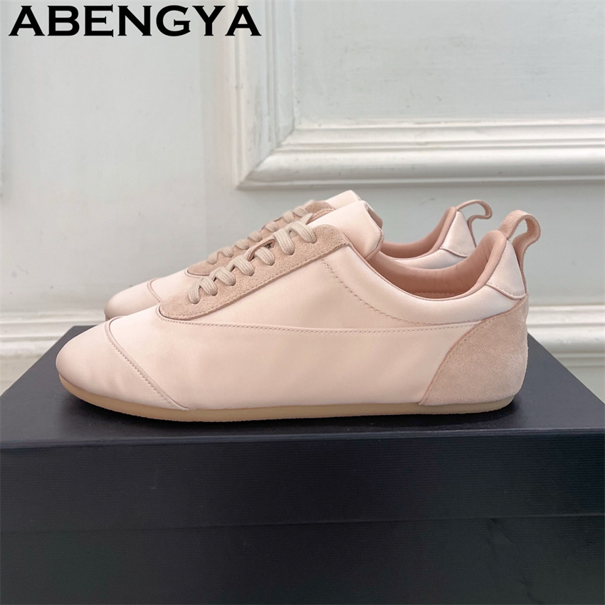 Oxford Lace Up Women - Rosa Satin-Schnürschuhe mit runder Spitze, lässige
