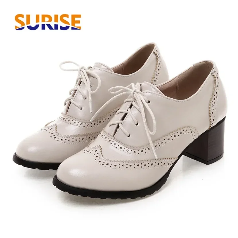 Oxford Lace Up Women - Britische Damen-Oxfords, hoher Blockabsatz, Flügelspitzen, Beige,